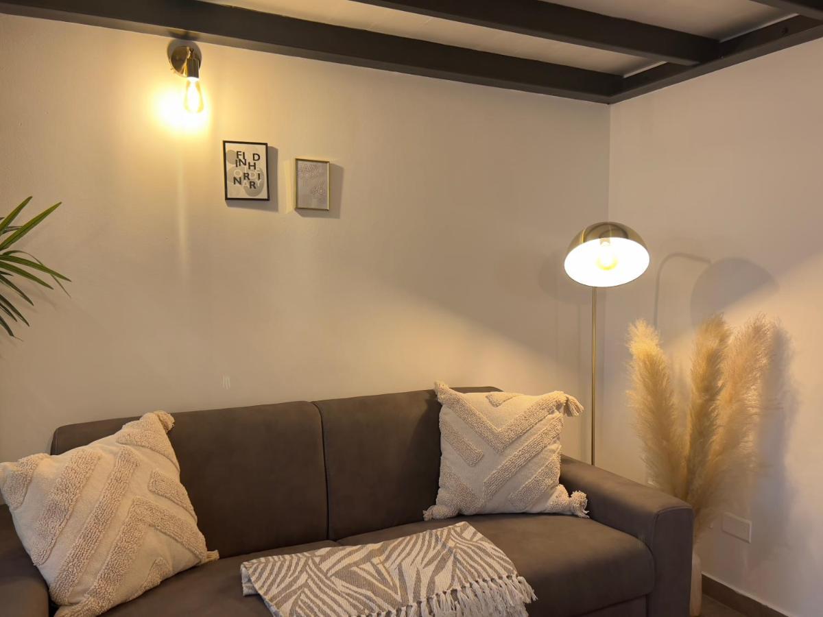 Regina Milano In Porta Romana 3 - Sky Tv, Wifi & Breakfast Box Apartment Exterior photo