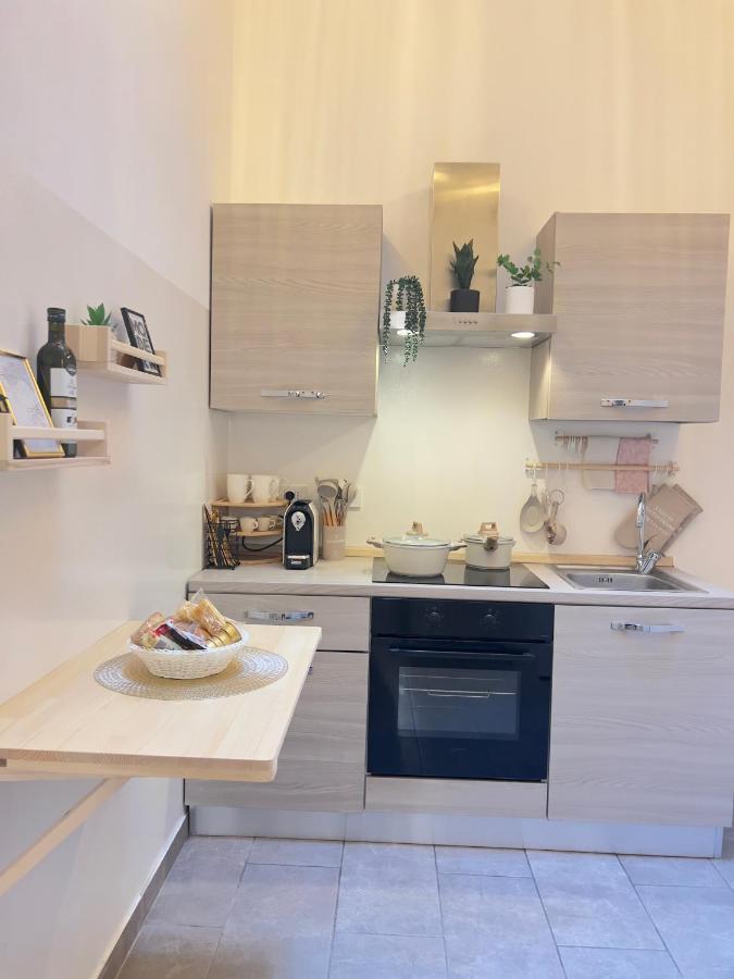 Regina Milano In Porta Romana 3 - Sky Tv, Wifi & Breakfast Box Apartment Exterior photo