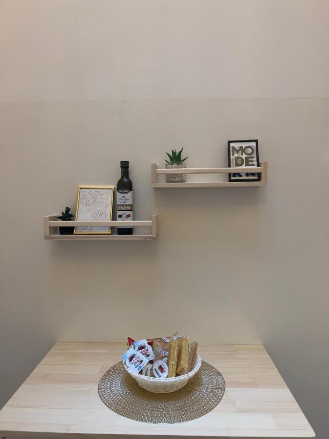 Regina Milano In Porta Romana 3 - Sky Tv, Wifi & Breakfast Box Apartment Exterior photo